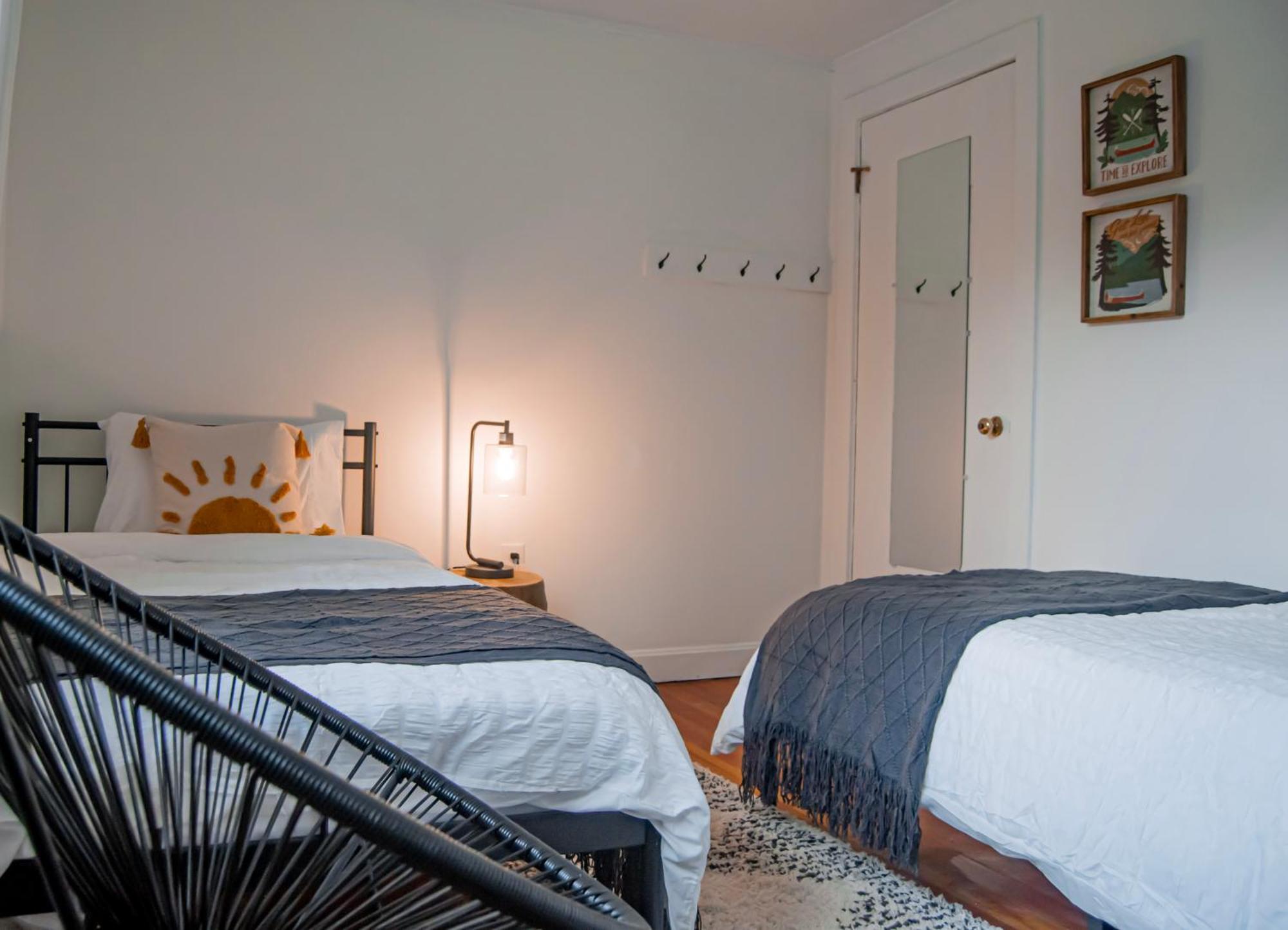 Birch House: Cozy Cabin 5 Min From Okemo Ludlow Luaran gambar